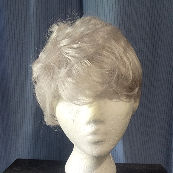 Paula Young wig euc average 60b - Picture 1 of 6